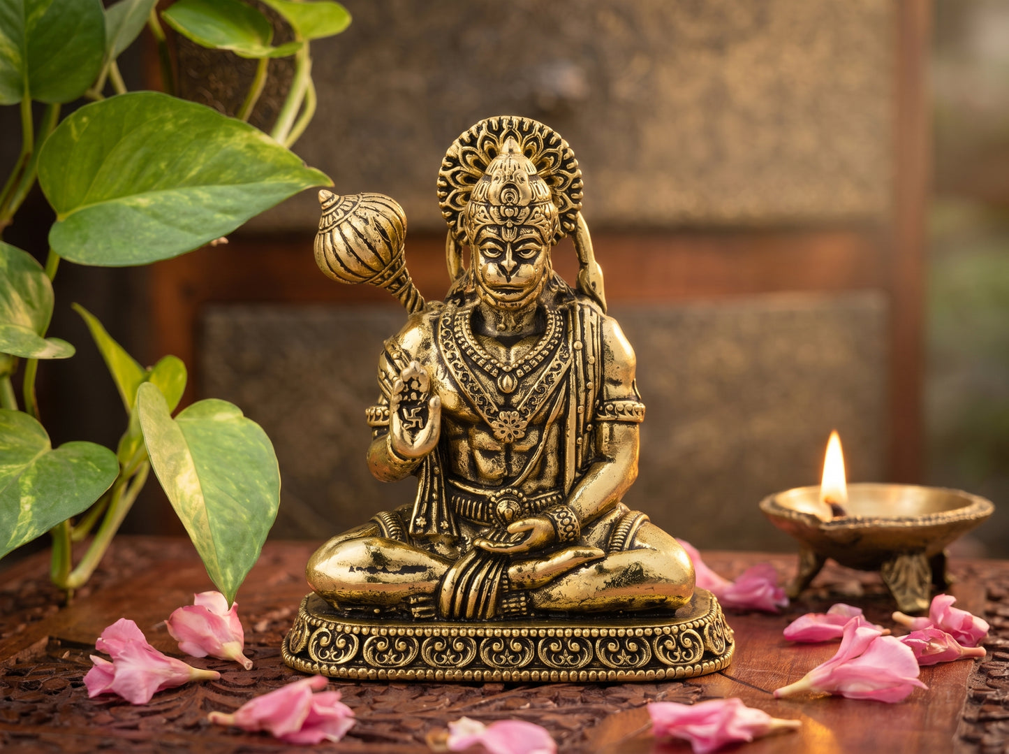 Ashirvad Hanuman (Hollow)