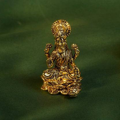 KamalLakshmi Idol