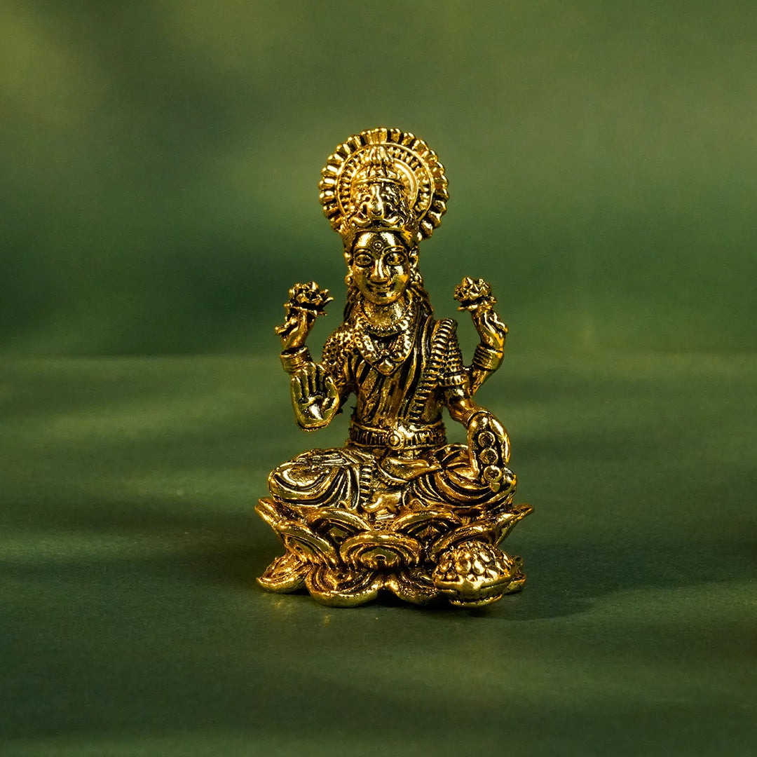 KamalLakshmi Idol