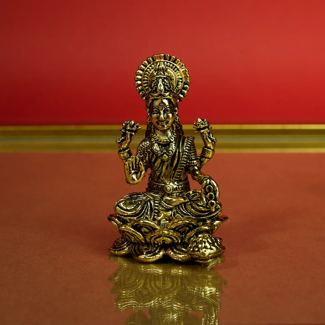 KamalLakshmi Idol